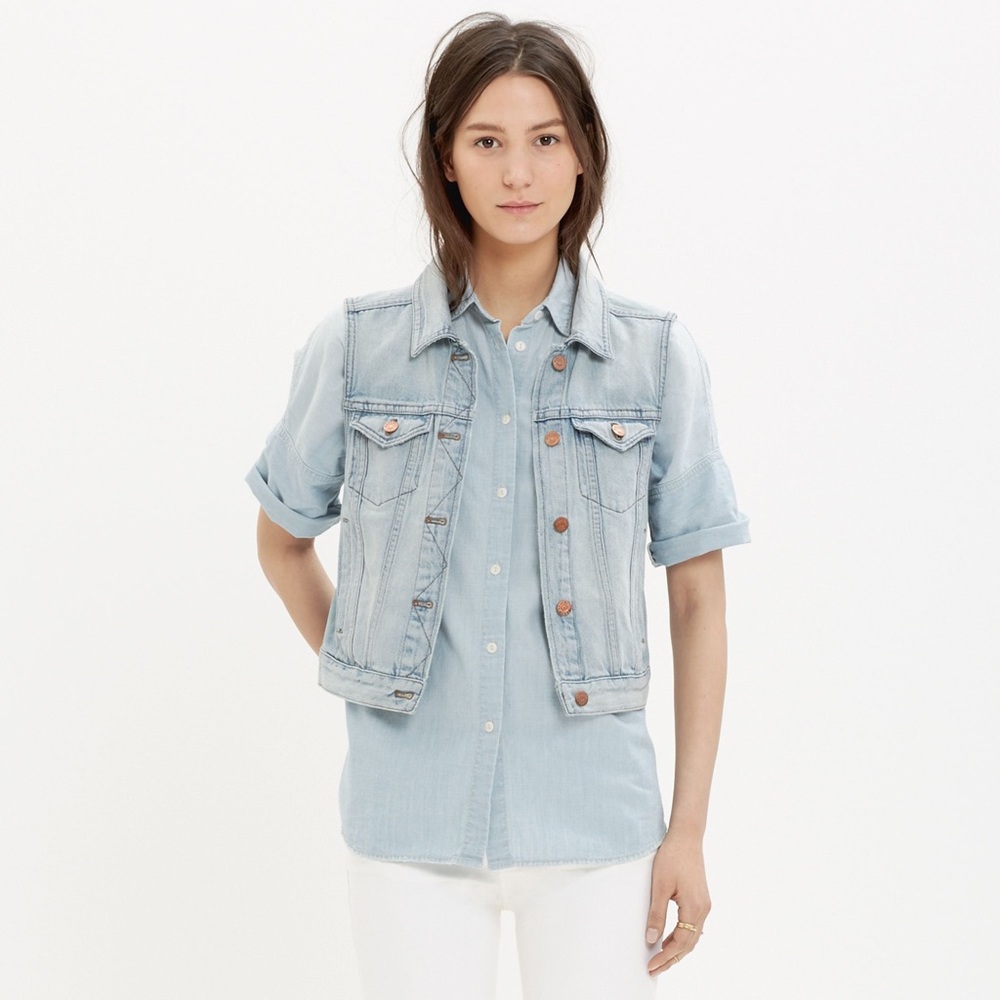 Madewell the Jean vest in cora wash